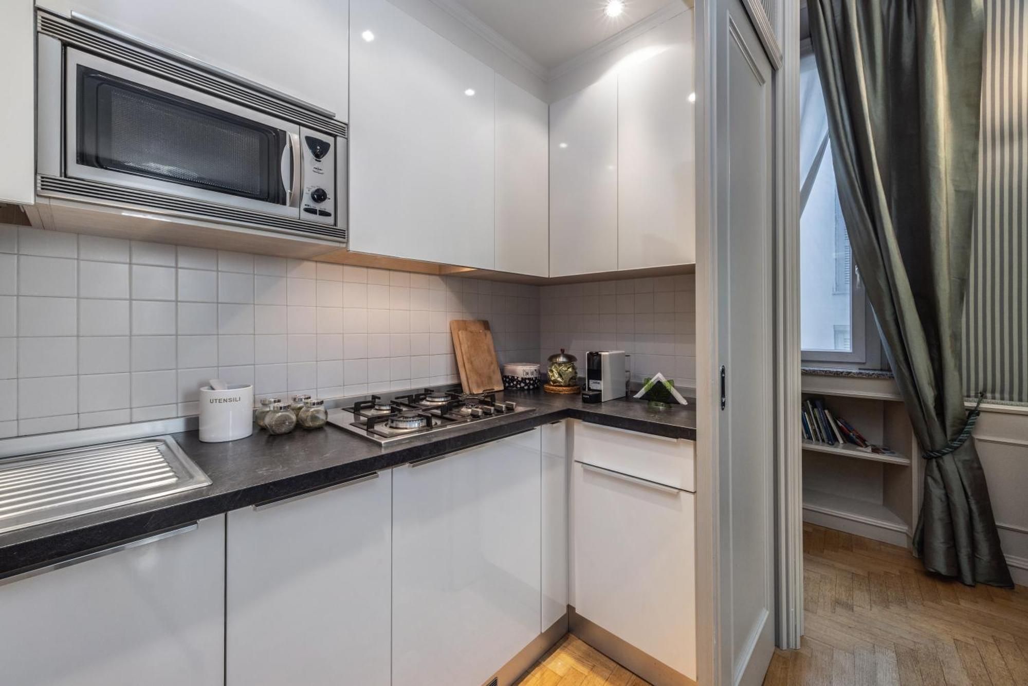 Brera Vicolo Fiori Apartment Milan Bagian luar foto